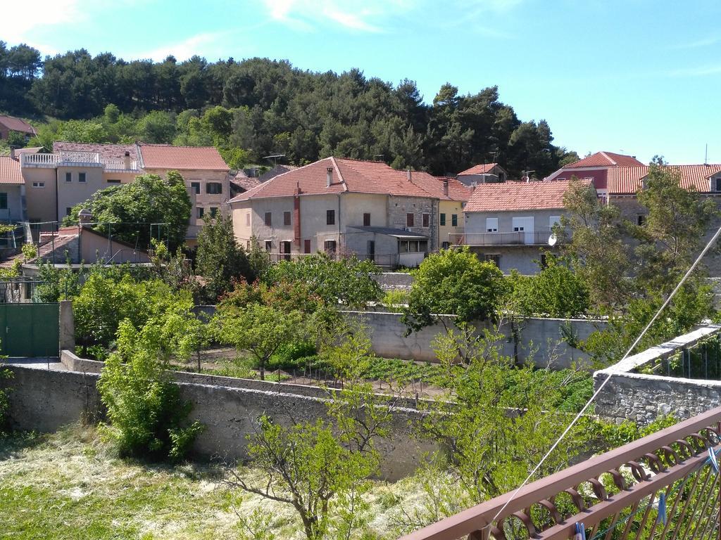 Apartments Pulic Skradin Exterior foto