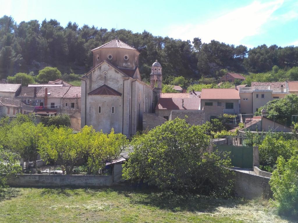 Apartments Pulic Skradin Exterior foto